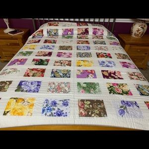 Queen size Hawaii style quilt #65